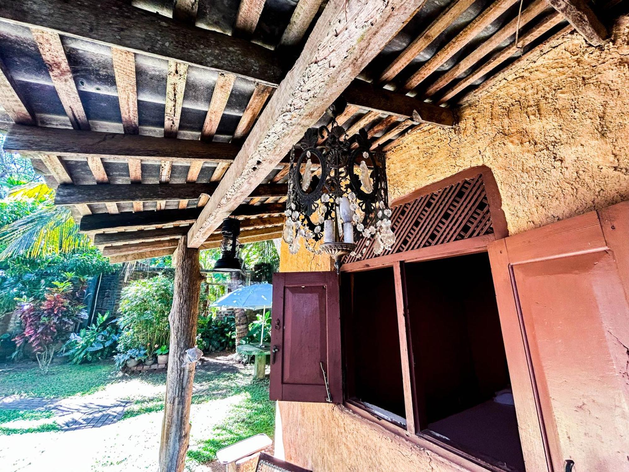 Hotel La Felicita Mirissa Exterior foto